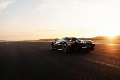 Η Koenigsegg παίρνει και πάλι τα σκήπτρα του ταχύτερου αυτοκινήτου στον κόσμο